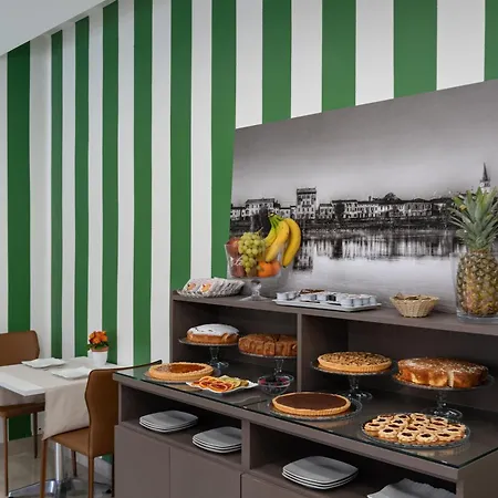 Il Torchio Di Alchieri Moreno E C Sas 3* Pizzighettone