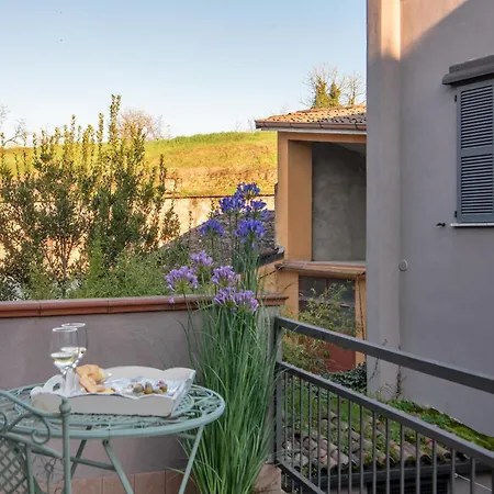 Hotell Il Torchio Di Alchieri Moreno E C Sas