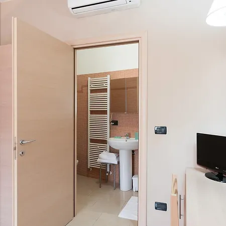 Hotell Il Torchio Di Alchieri Moreno E C Sas Pizzighettone