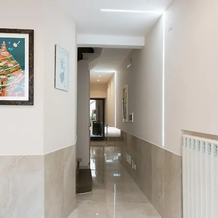 Hotell Il Torchio Di Alchieri Moreno E C Sas 3*
